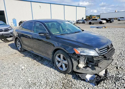 2013 Volkswagen Passat Se from USA, damaged, VIN 1VWBP7A30DC056575